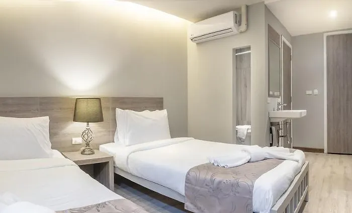 G6 Hotel